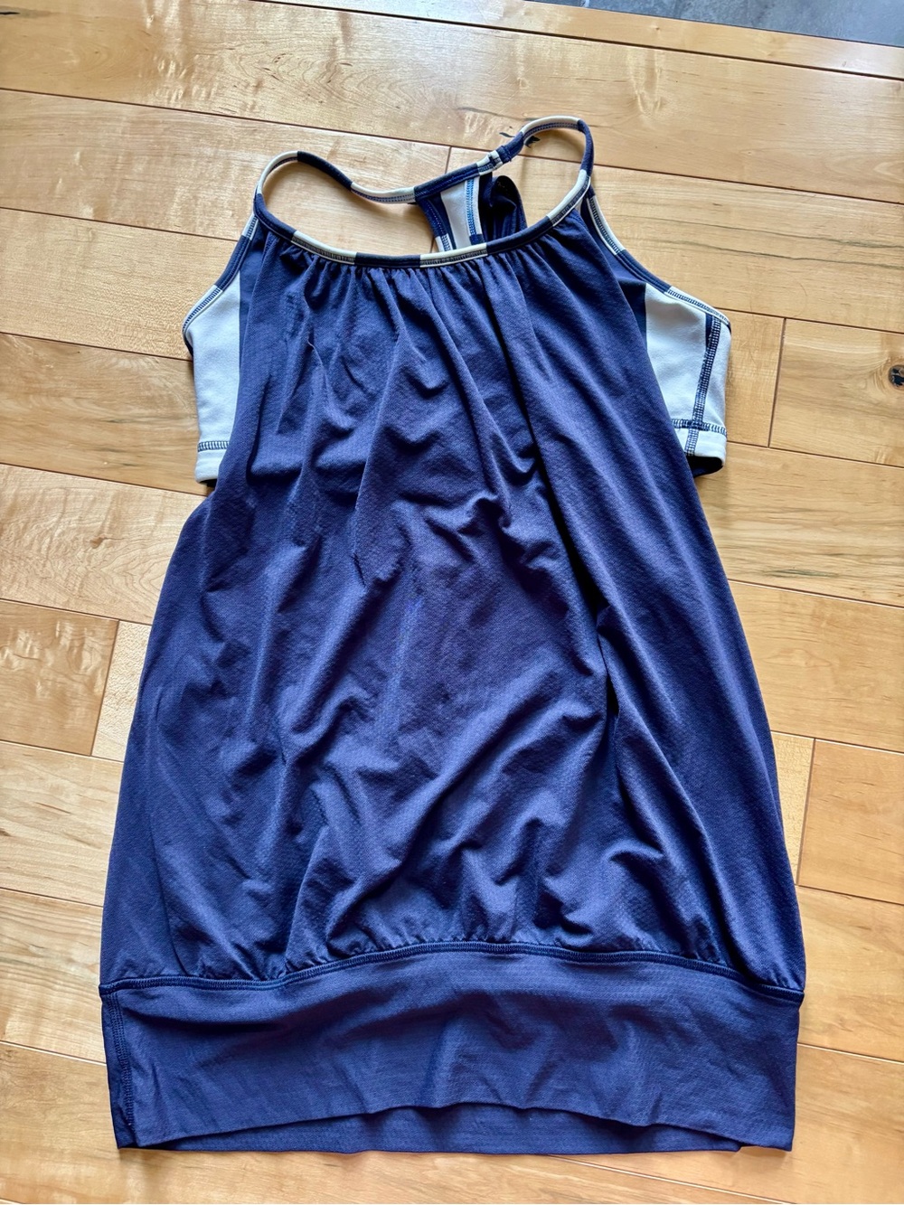 Lululemon no limits tank top